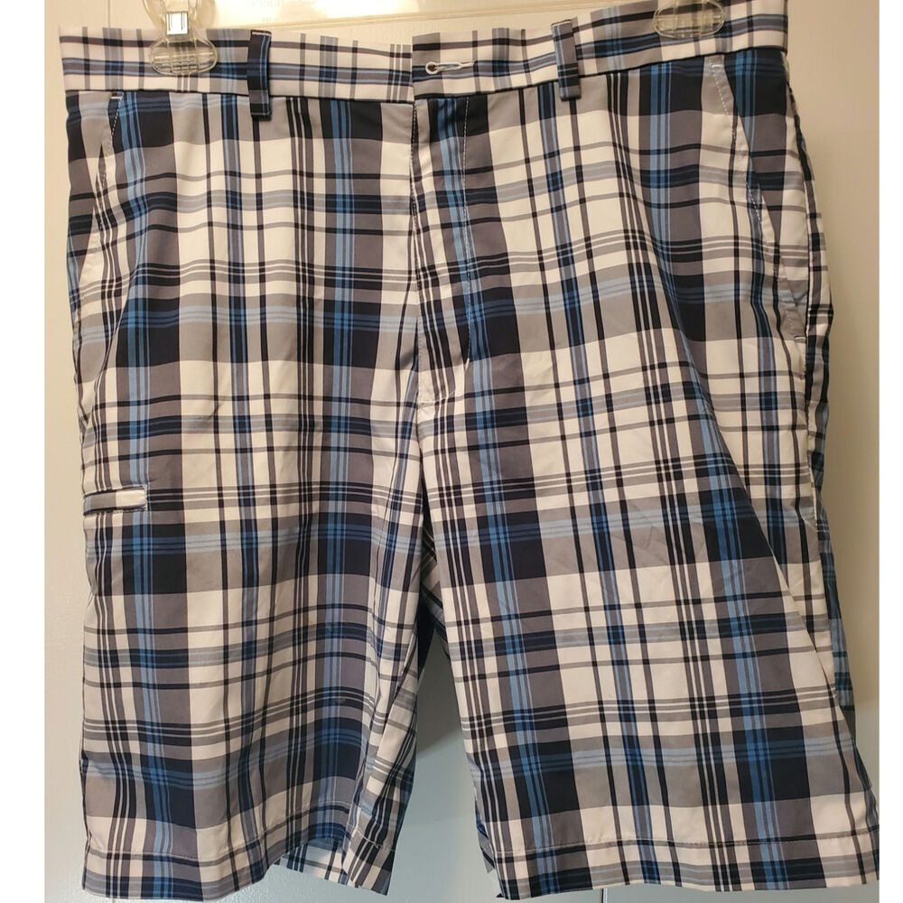 Men’s Plaid Grand Slam Performance 
Golf Shorts Size 34